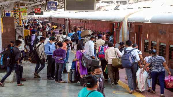 04478 आनंद विहार टर्मिनल-रक्सौल जंक्शन स्पेशल ट्रेन 04478 आनंद विहार टर्मिनल-रक्सौल जंक्शन स्पेशल ट्रेन