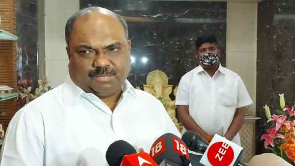 वाजे के आरोपों पर परब ने क्या कहा ?