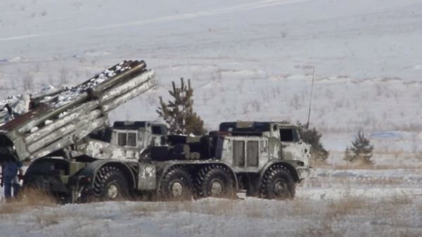 आर्कटिक में लड़ाकू विमान