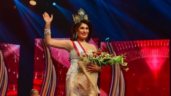 ‘तलाकशुदा नहीं रख सकती है ताज’ ‘तलाकशुदा नहीं रख सकती है ताज’