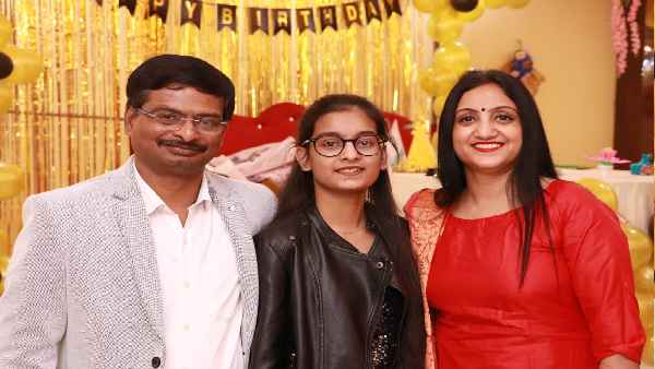 लखनऊ की पूर्व जूडो चैंपियन वर्षा वर्मा का परिवार लखनऊ की पूर्व जूडो चैंपियन वर्षा वर्मा का परिवार