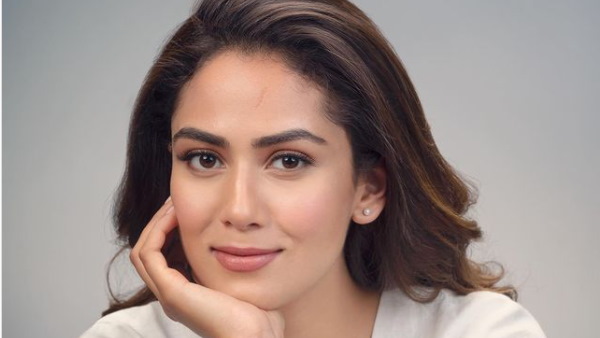 मीरा सोशल मीडिया पर काफी एक्टिव 