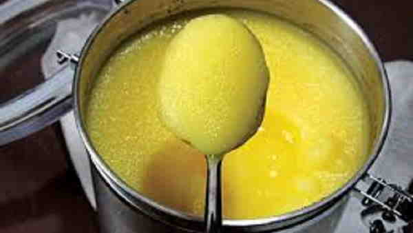 शरीर में मॉस्चर को करे पूरा