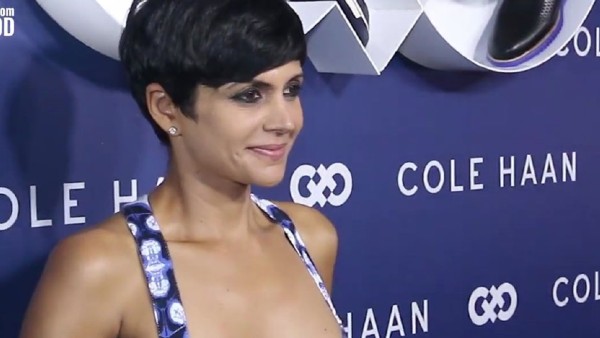 मंदिरा बेदी ने शेयर किया वीडियो