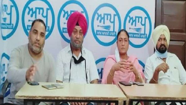 Jalandhar AAP leader Surinder Singh Sodhi said - Chief Minister Captain Amarinder Singh is copying Kejriwal Jalandhar AAP leader Surinder Singh Sodhi said - Chief Minister Captain Amarinder Singh is copying Kejriwal