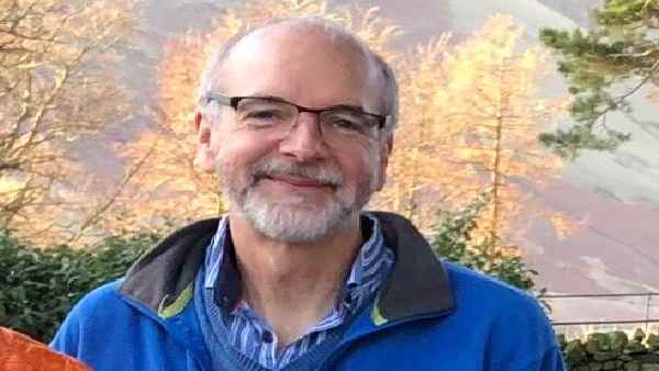 'ब्लड क्लॉट की चिंता छोड़ें, वैक्सीन लगवाएं'