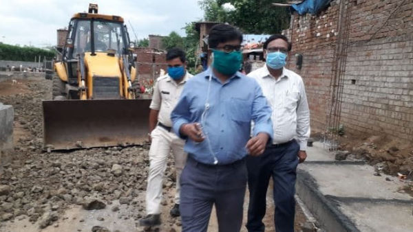  मां का इलाज करवाना मेरी प्राथमिकता