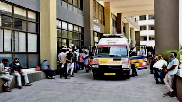Dwarka Gujarat: a man succumbs due to Covid-19, his Wife and 2 sons laid down their lives also Dwarka Gujarat: a man succumbs due to Covid-19, his Wife and 2 sons laid down their lives also