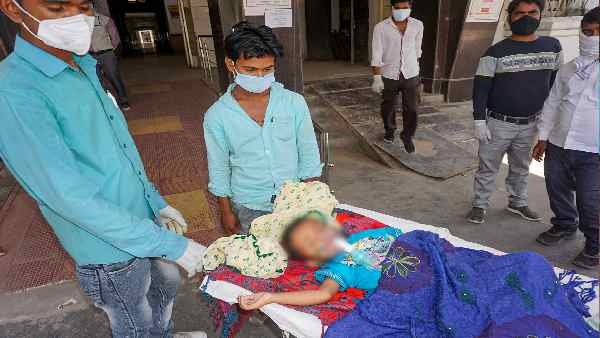 लहर खत्म होने के बाद मामले बढ़ने की आशंका