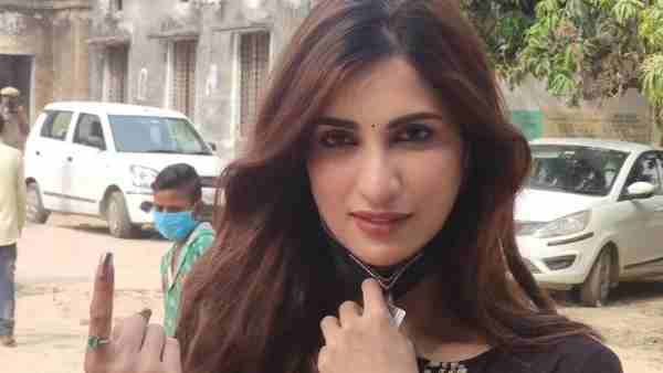 दीक्षा सिंह पर थीं यूपी की नजरें