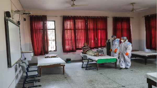 जामिया के 4 टीचर समेत 15 लोगों की मौत 