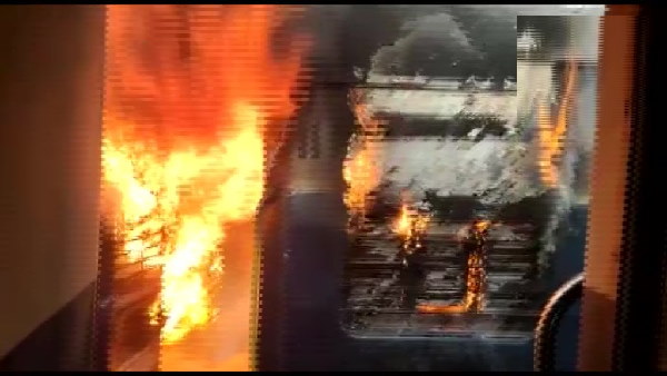Train coaches caught fire on the track in Vadodara Gujarat, Now Indian railway service operations will be restored in many districts