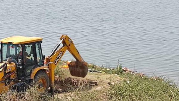 क्या गंगा नदी के पानी से भी कोरोना महामारी फैल सकती है?