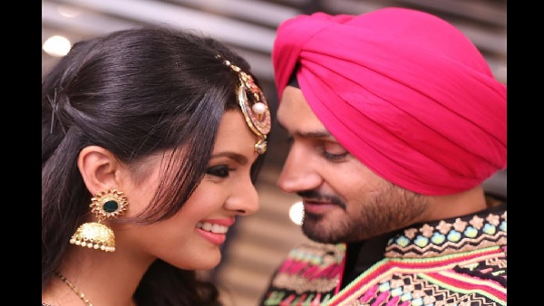 'फिल्‍म के पोस्‍टर में मुझे देखते ही दिल दे बैठे थे भज्जी'