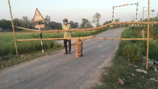 gonda haldharmau village sealed after 16 people lost life gonda haldharmau village sealed after 16 people lost life