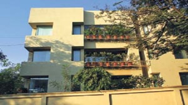 बिग बी ने की अपने स्टाफ की तारीफ बिग बी ने की अपने स्टाफ की तारीफ