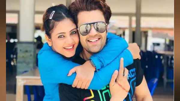  मनीष और संयुक्‍ता है बचपन के दोस्‍त 