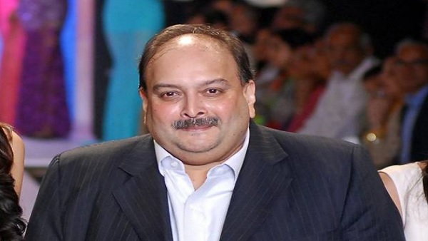 कोर्ट ने प्रत्यर्पण पर लगाई है रोक