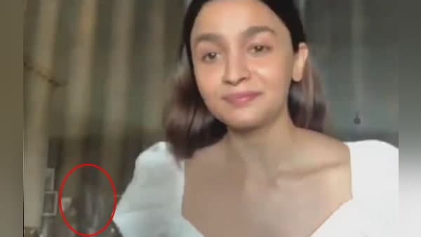 अचानक से पीछे आ गए रणबीर कपूर