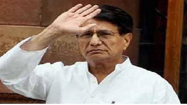 एक नजर उनके राजनीतिक सफर पर 