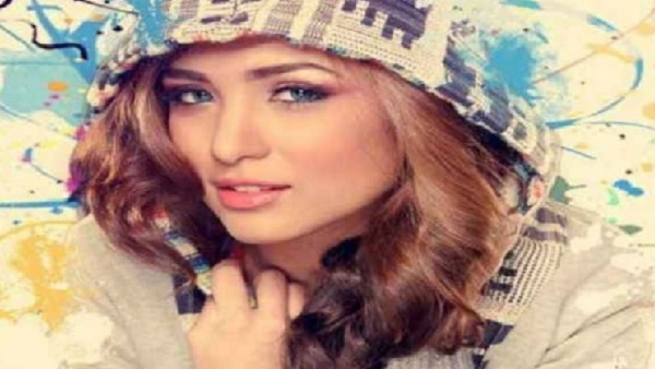 शादी से पहले सफा एक मॉडल थीं