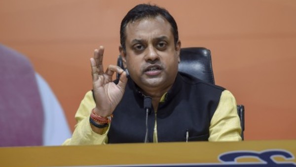 संबित पात्रा ने साधा निशाना संबित पात्रा ने साधा निशाना