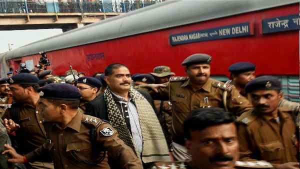 राजनीति में कैसे बढ़ता गया शहाबुद्दीन का रुतबा ?