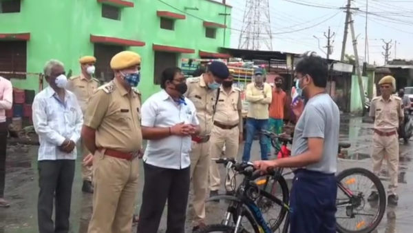  बोलीं-बेवजह बाजार में मत घूमो