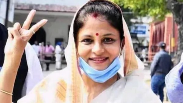 श्रीकला को रिकॉर्ड मतों से मिली जीत श्रीकला को रिकॉर्ड मतों से मिली जीत