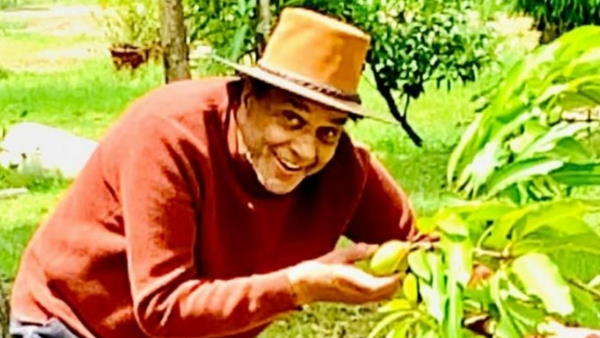 धर्मेंद्र फार्म हाउस पर ही गुजार रहे काफी वक्त धर्मेंद्र फार्म हाउस पर ही गुजार रहे काफी वक्त