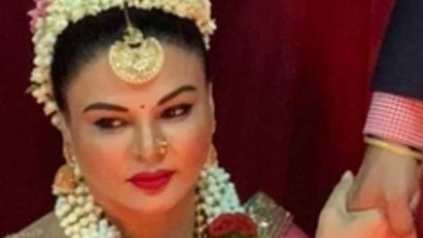 राखी ने रितेश से कहा था मेरे लिए अच्छा लड़का जल्दी ढूढ़ो राखी ने रितेश से कहा था मेरे लिए अच्छा लड़का जल्दी ढूढ़ो