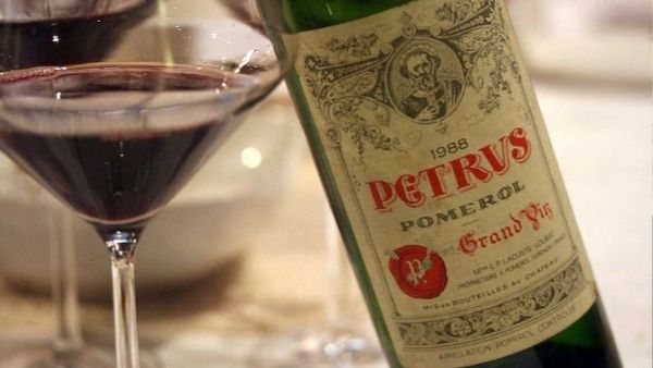 स्पेस स्टेशन में रखी गई थी बोतल