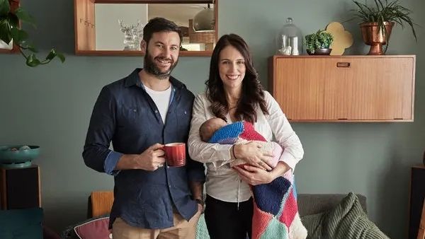 पूरी दुनिया में शादी के चर्चे