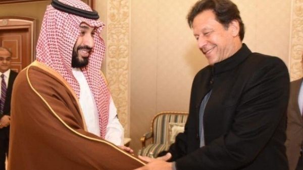 सऊदी अरब में इमरान खान सऊदी अरब में इमरान खान