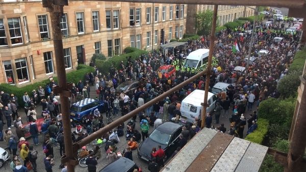 दोनों भारतीय रिहा