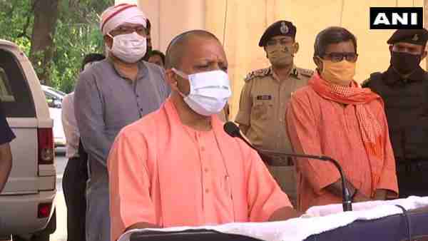 up cm yogi adityanath has announced Rs 10 lakh aid for kin of journalists who no more due to COVID 19 up cm yogi adityanath has announced Rs 10 lakh aid for kin of journalists who no more due to COVID 19