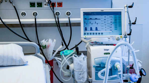 Bombay HC said Center will be responsible for any Deaths caused by defective ventilator Bombay HC said Center will be responsible for any Deaths caused by defective ventilator