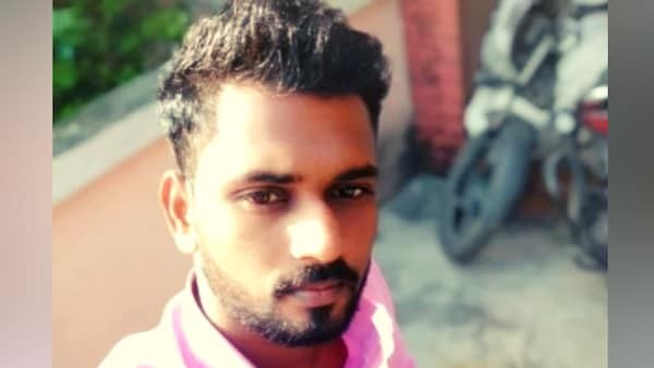 अपर्णा का हाथ मांगने रिश्‍तेदारों को लेकर पहुंचा विजय