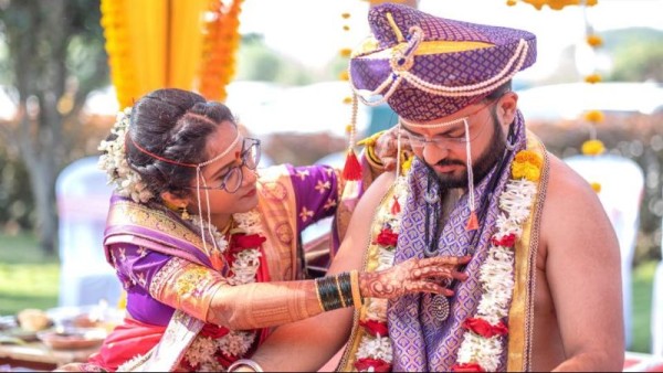 अगले दिन सोशल मीडिया पर छा गई शादी
