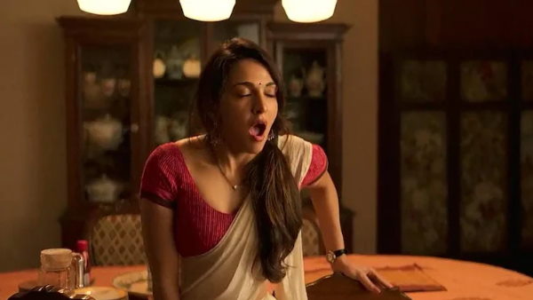 करण जौहर ने की थी मदद करण जौहर ने की थी मदद