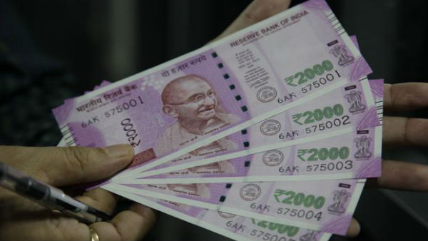 केंद्रीय कर्मचारियों के डीए में 4 फीसदी की बढ़ोतरी हुई