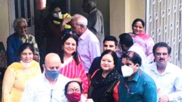 कुछ दिन शिमला स्थित अपने पैतृक निवास में रुकेंगे अनुपम कुछ दिन शिमला स्थित अपने पैतृक निवास में रुकेंगे अनुपम