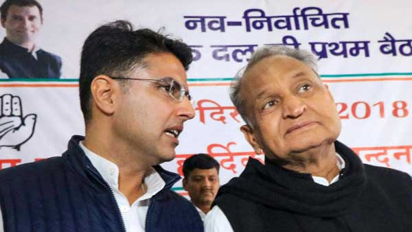 पायलट से मिले पांच विधायक पायलट से मिले पांच विधायक