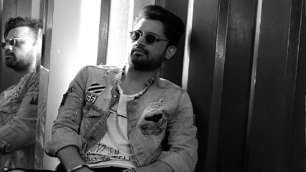 आतिफ की दिवानगी सिर चढ़कर बोल रही