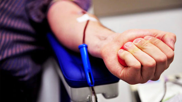 blood donor day regular voluntary blood donation is very important to save life