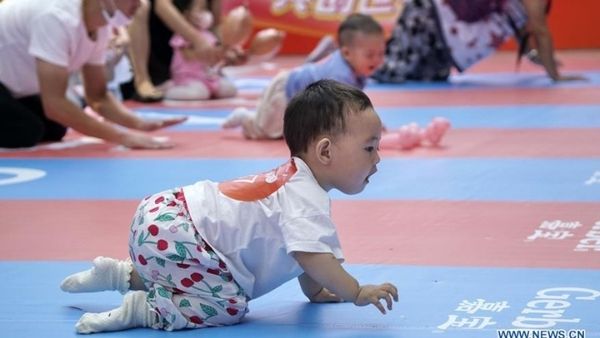 बांझपन की तरफ बढ़ता चीन