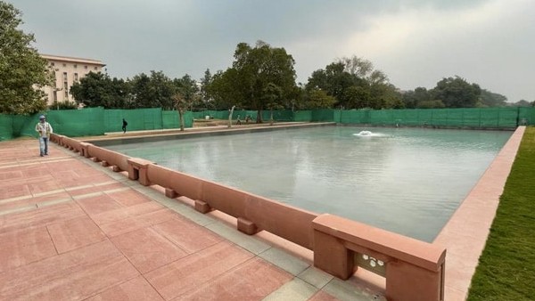 केंद्रीय मंत्री का सेट्रेल विस्टा पर ट्वीट- विद्वानों को बता दूं कि अब शाम में आइसक्रीम का मजा और बढ़ जाएगा केंद्रीय मंत्री का सेट्रेल विस्टा पर ट्वीट- विद्वानों को बता दूं कि अब शाम में आइसक्रीम का मजा और बढ़ जाएगा