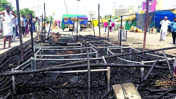 42-yr-old man from Kasaar, Jind succumbed to burn injuries after set ablaze in farmers protest