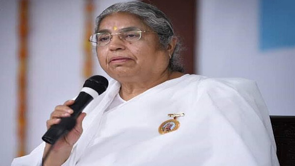 8. बी.के. आशा उर्फ दीदी आशा