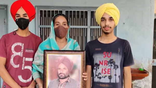 गांव से दो घंटे की दूरी पर था अस्पताल